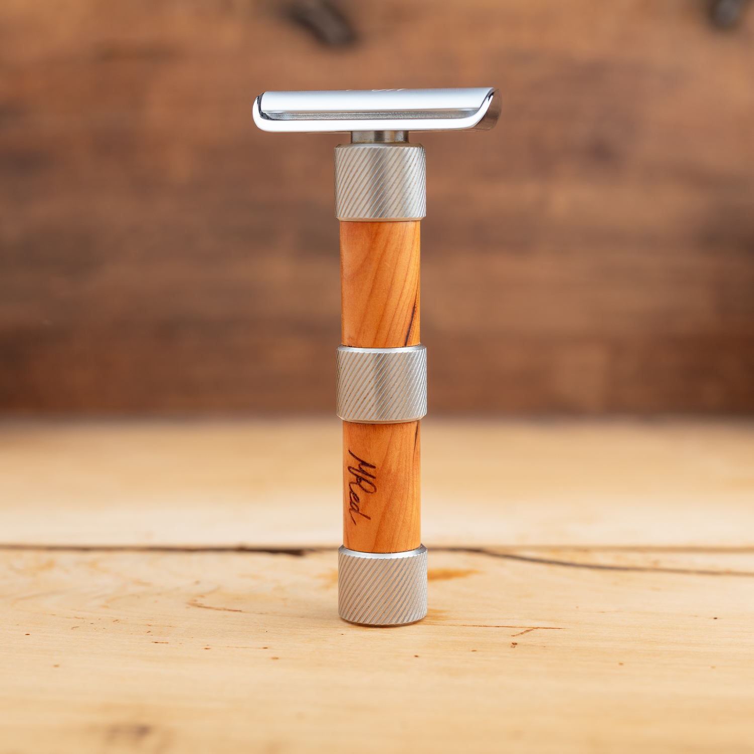 Rasoir MRed manche en bois – Image 2