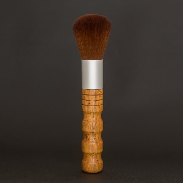 pinceau-de-maquillage-manche-en-bois-de-bania