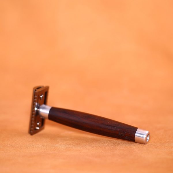 rasoir-artisanal-mred-lpl-en-ebene-et-aluminium-2