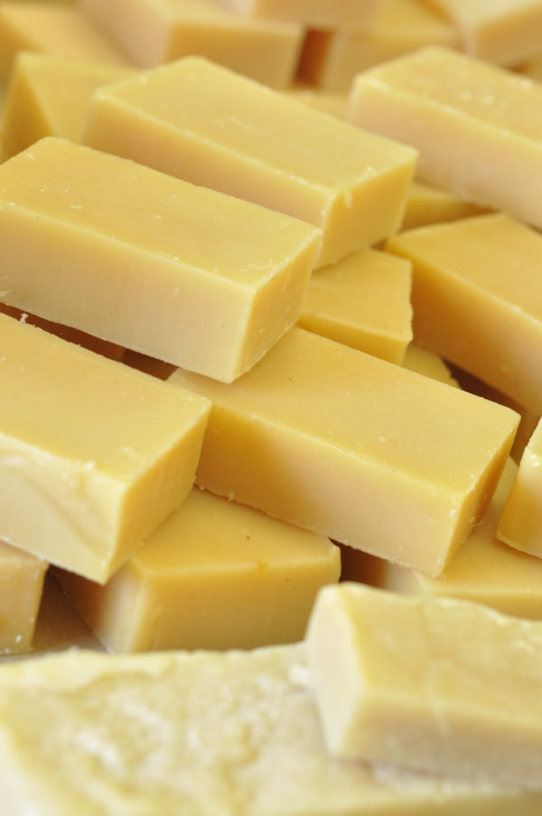 ot-de-chutes-de-savon-de-toilette-fabrication-artisanale-1kg-declasse